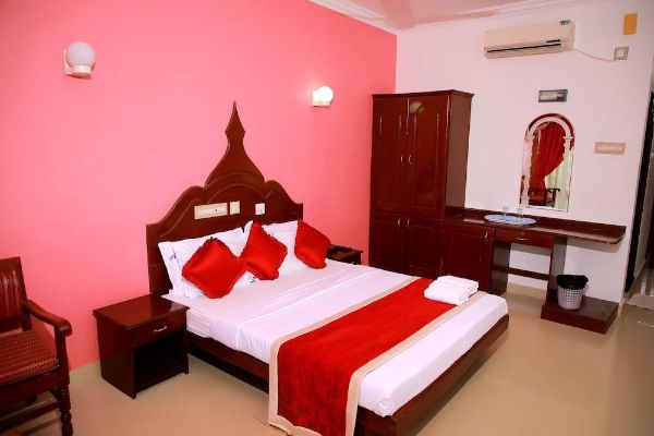 Hotel Jeevan Ayurvedic Beach Resort (Kovalam)